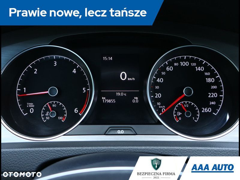 Volkswagen Golf - 12