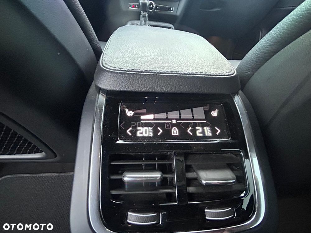 Volvo V90 Cross Country D5 AWD Ocean Race - 18