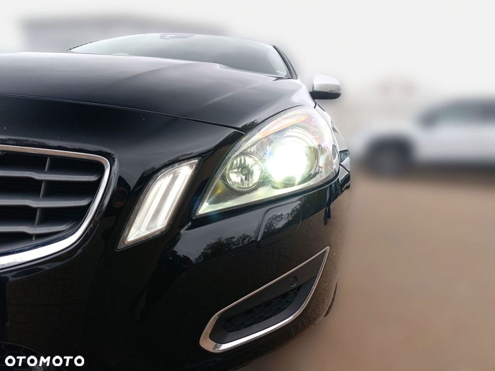Volvo S60 T6 AWD Summum - 31