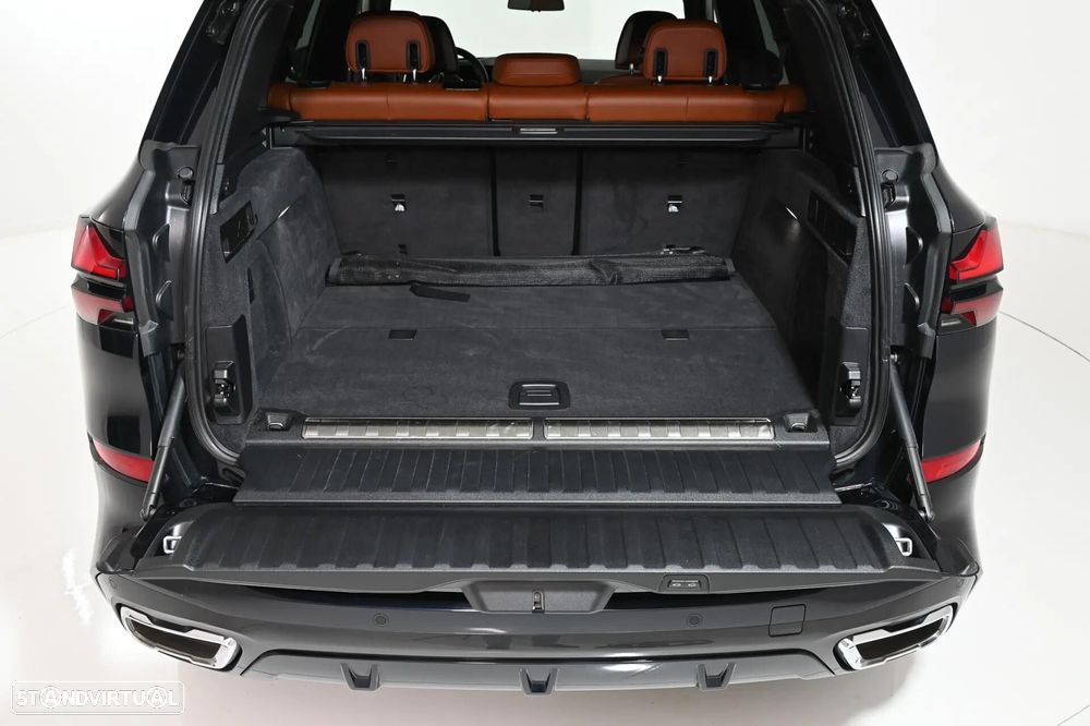 BMW X5 50 e xDrive Edição Desportiva M - 10