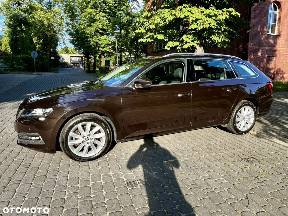 Skoda Superb 2.0 TDI SCR Ambition DSG - 3