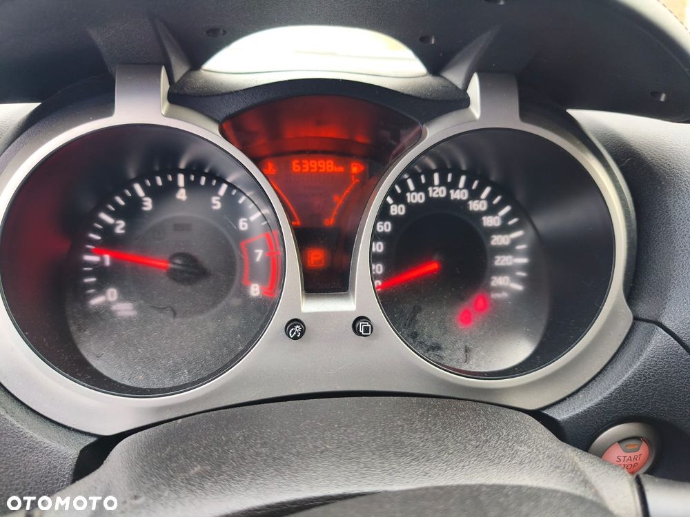 Nissan Juke 1.6 Xtronic Acenta - 11