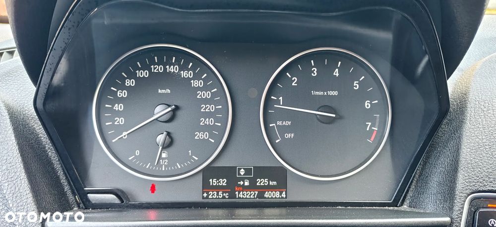 BMW Seria 1 116i - 33