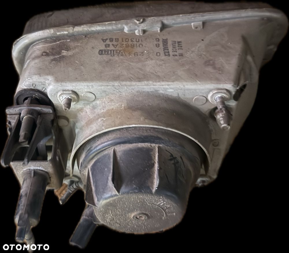 Reflektor  LAMPA PRZÓD Lewy Lewa RENAULT Express - 2