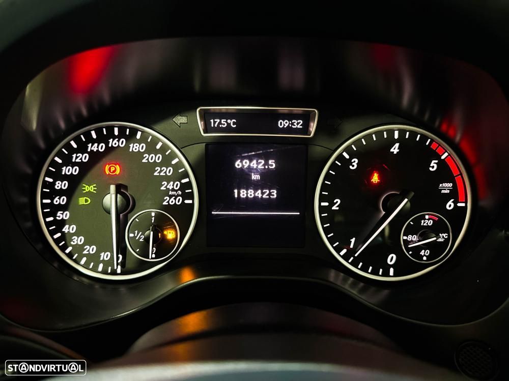 Mercedes-Benz A 180 CDI BlueEFFICIENCY Edition - 39