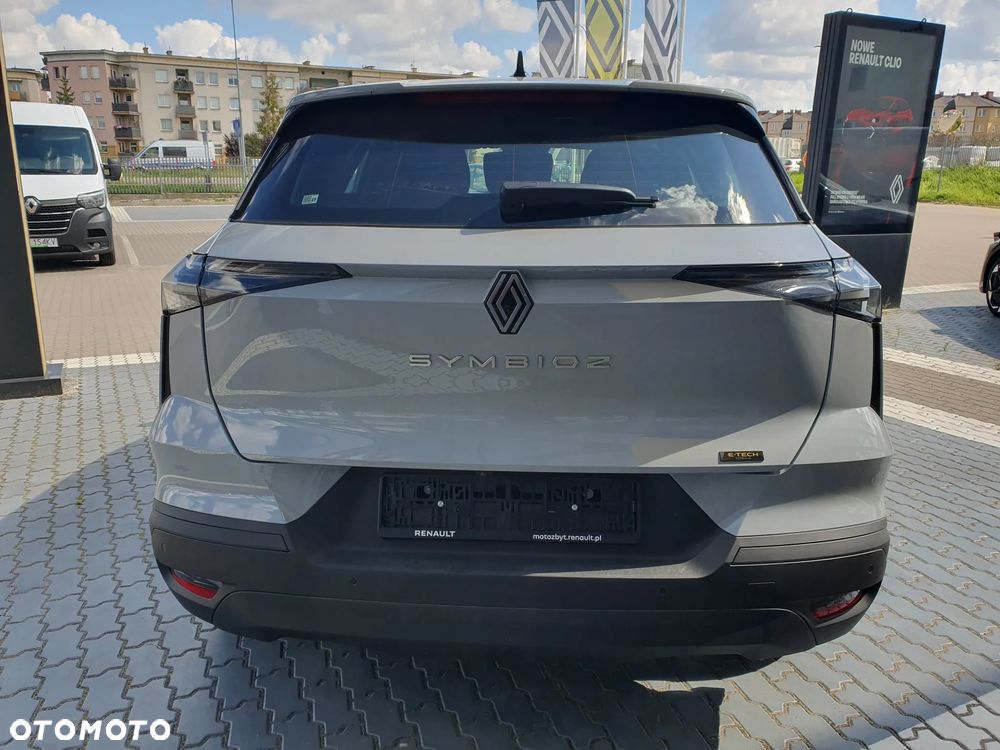 Renault Symbioz - 5