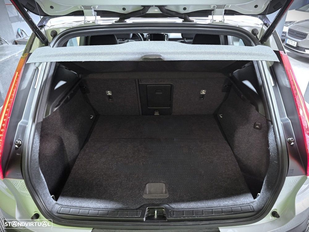 Volvo XC 40 P8 AWD Recharge RDesign - 27