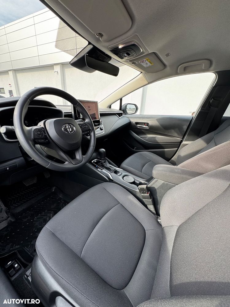Toyota Corolla 1.8 HSD Business - 15