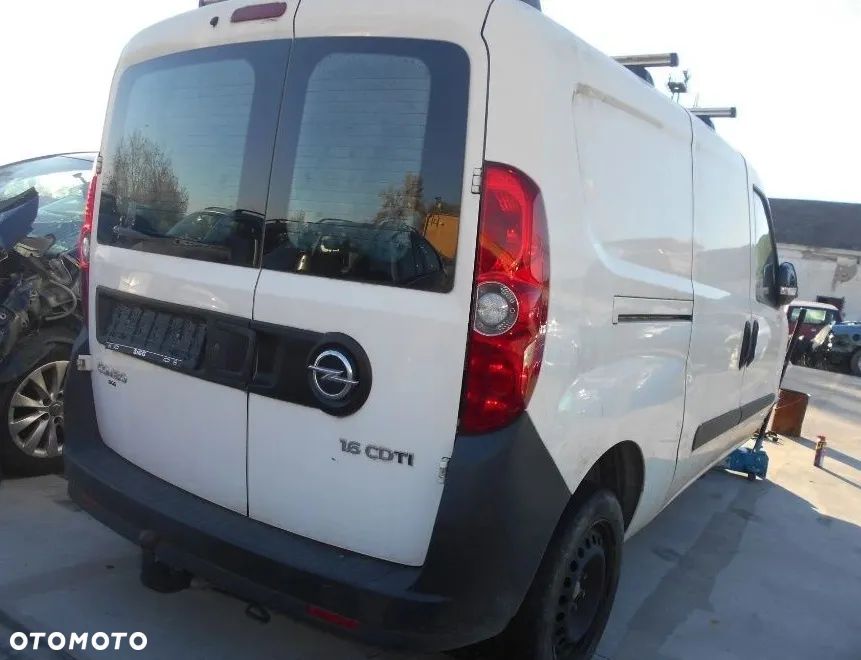 Ćwiartka błotnik prawy tył Opel Combo D Doblo II MAXI Van 2012r 249 - 1
