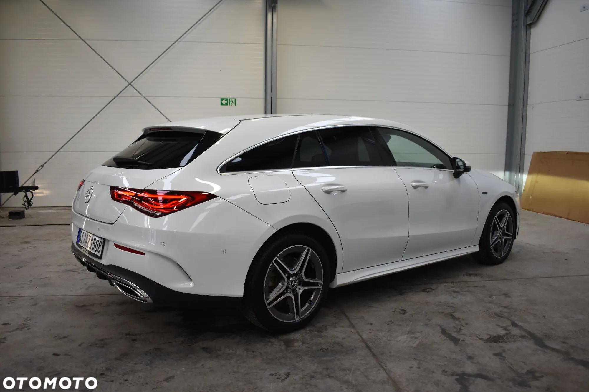 Mercedes-Benz CLA 250 E AMG Line 8G-DCT - 9