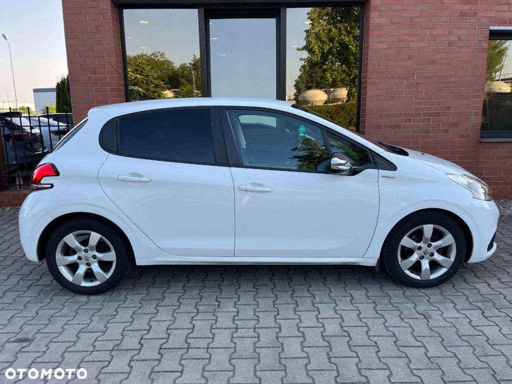 Peugeot 208 Blue-HDi 100 Stop&Start Style - 23