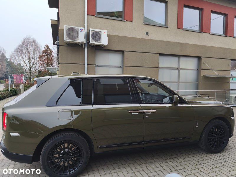 Rolls-Royce Cullinan Black Badge - 14