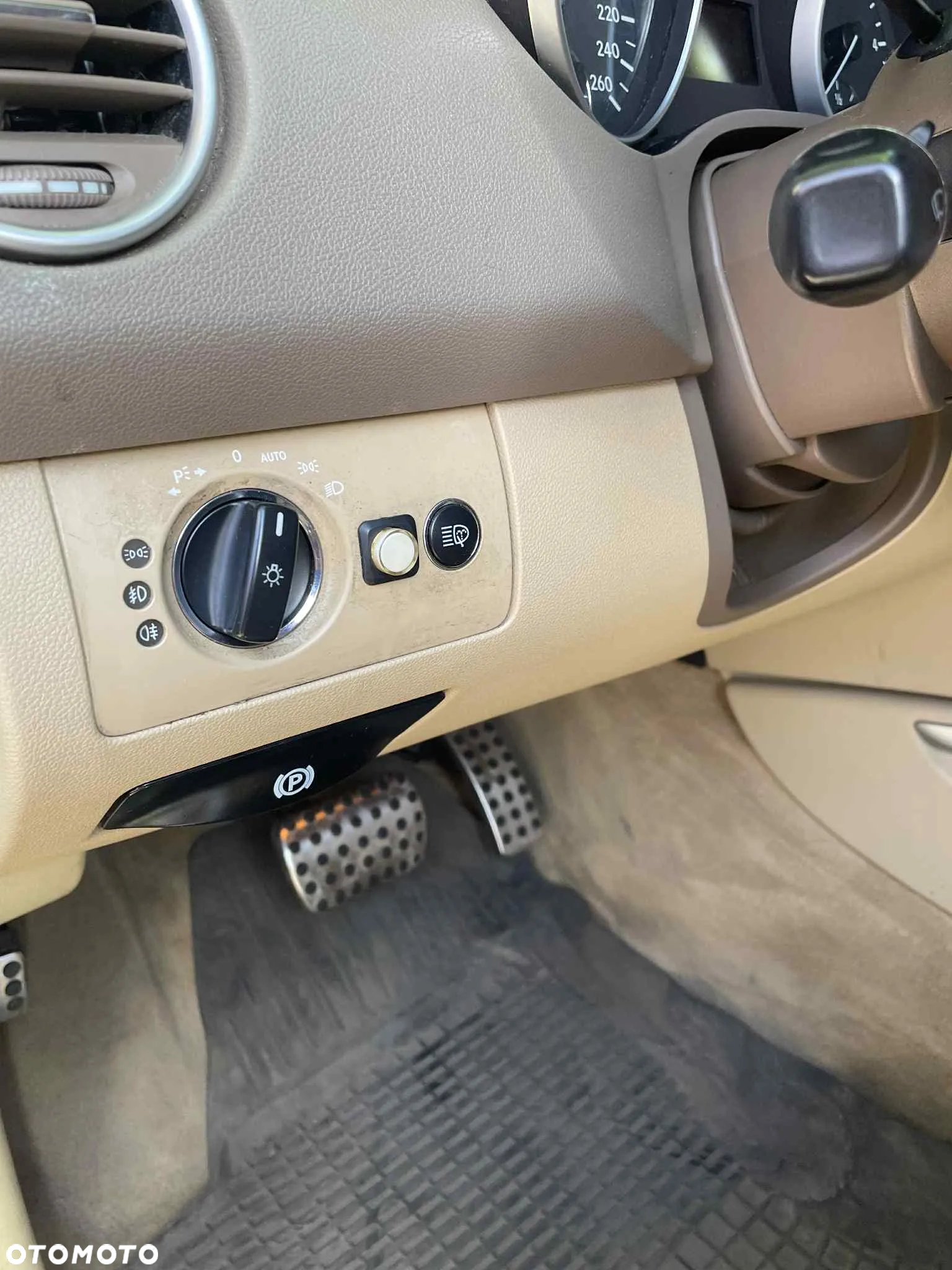 Mercedes-Benz ML - 20