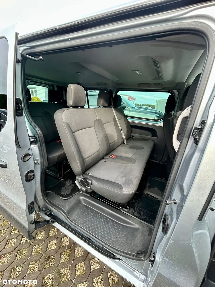 Renault Trafic 2.0 dCi - 6