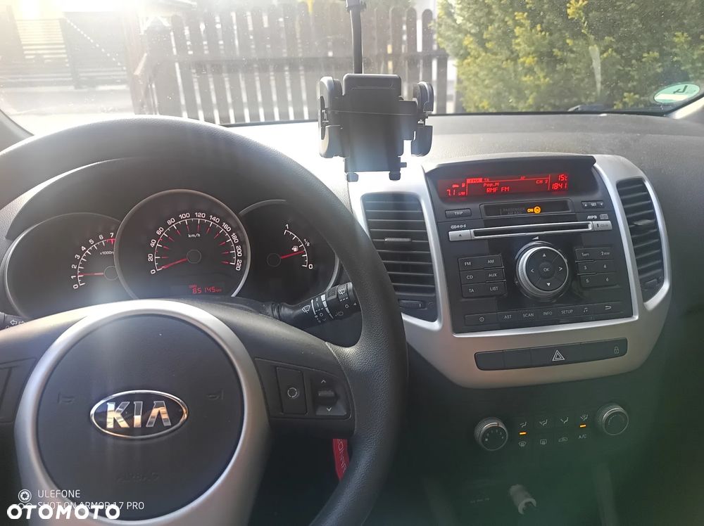 Kia Venga - 7
