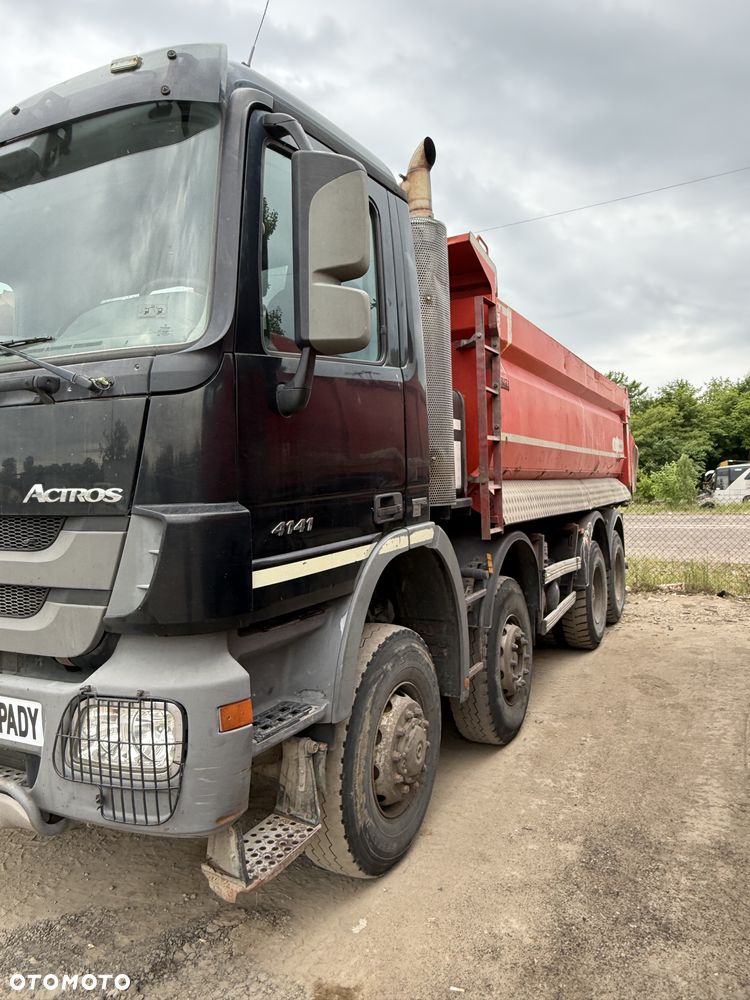 Mercedes-Benz 8x6 - 4