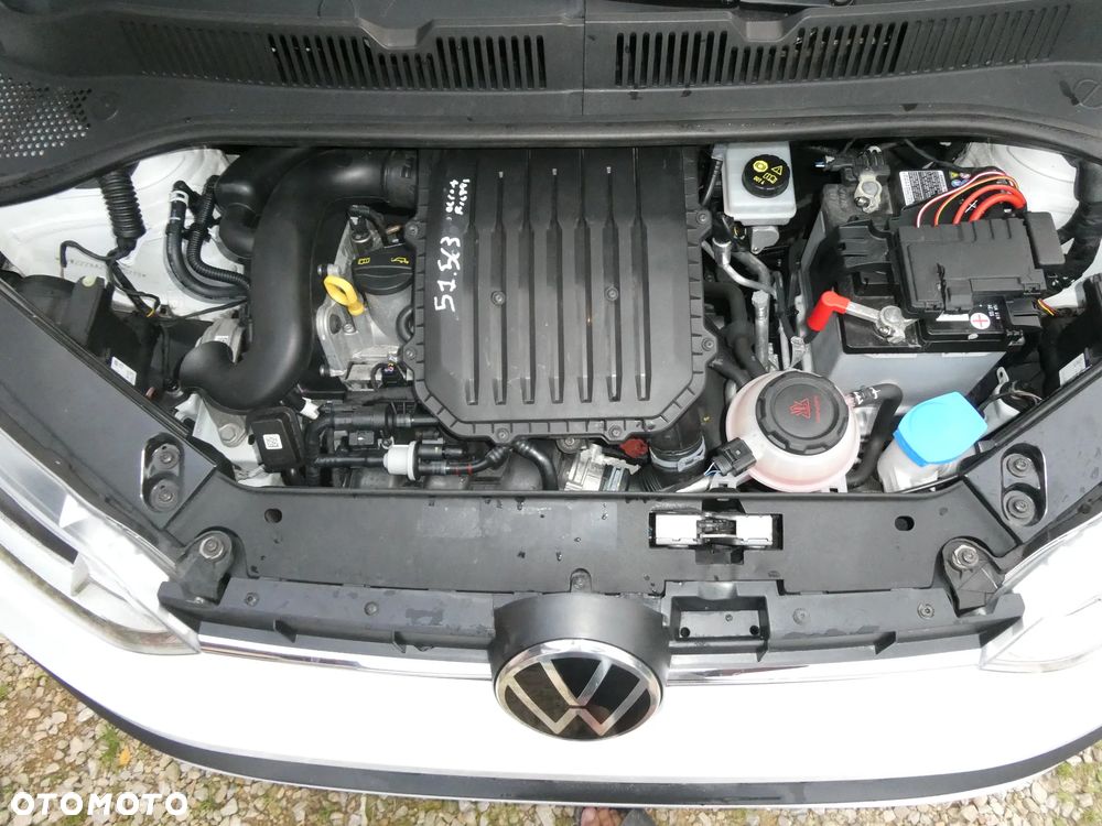Volkswagen up! 1.0 Beats - 8