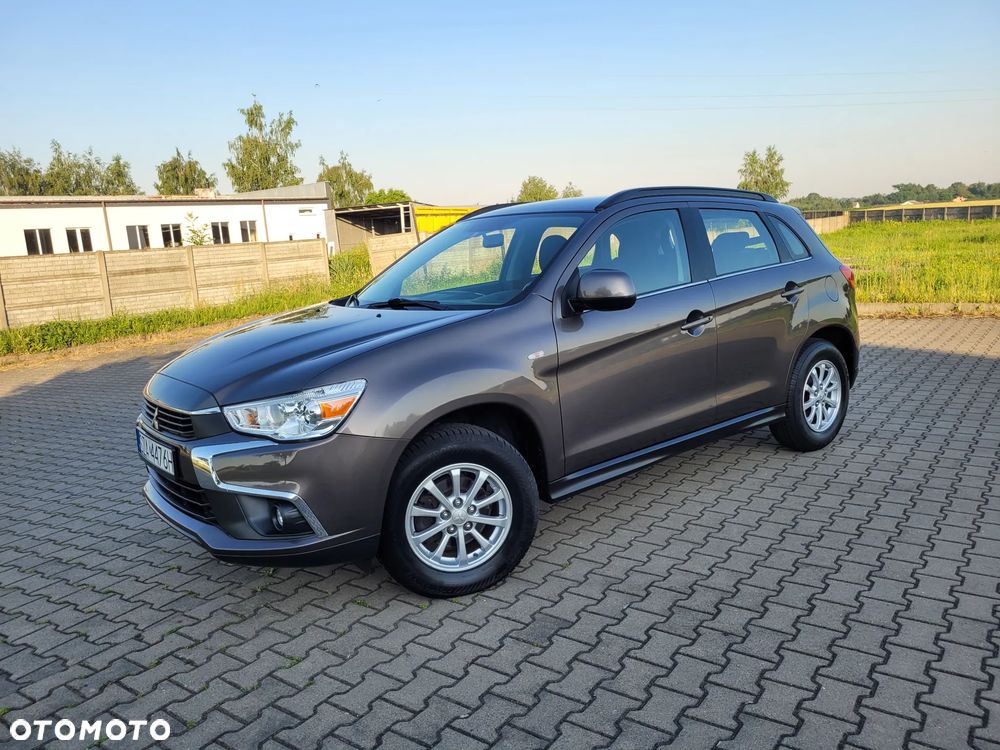 Mitsubishi ASX - 5