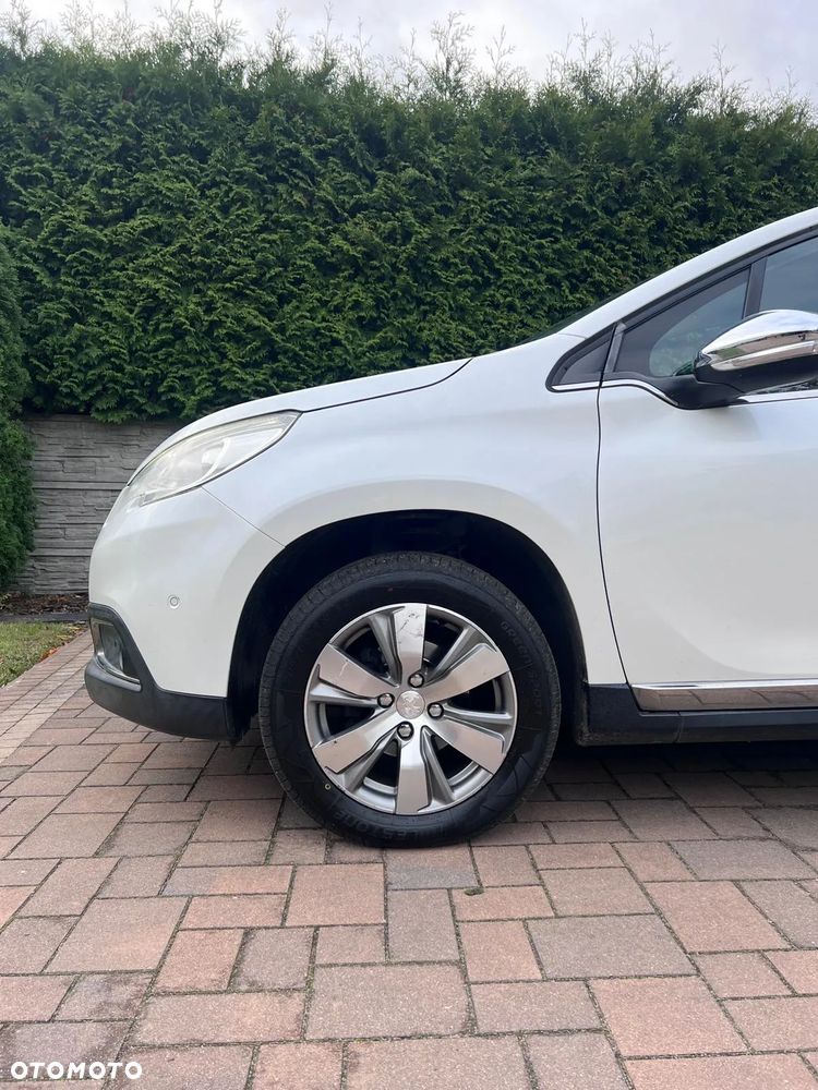 Peugeot 2008 e-HDi FAP 92 EGS6 STOP & START Allure - 5