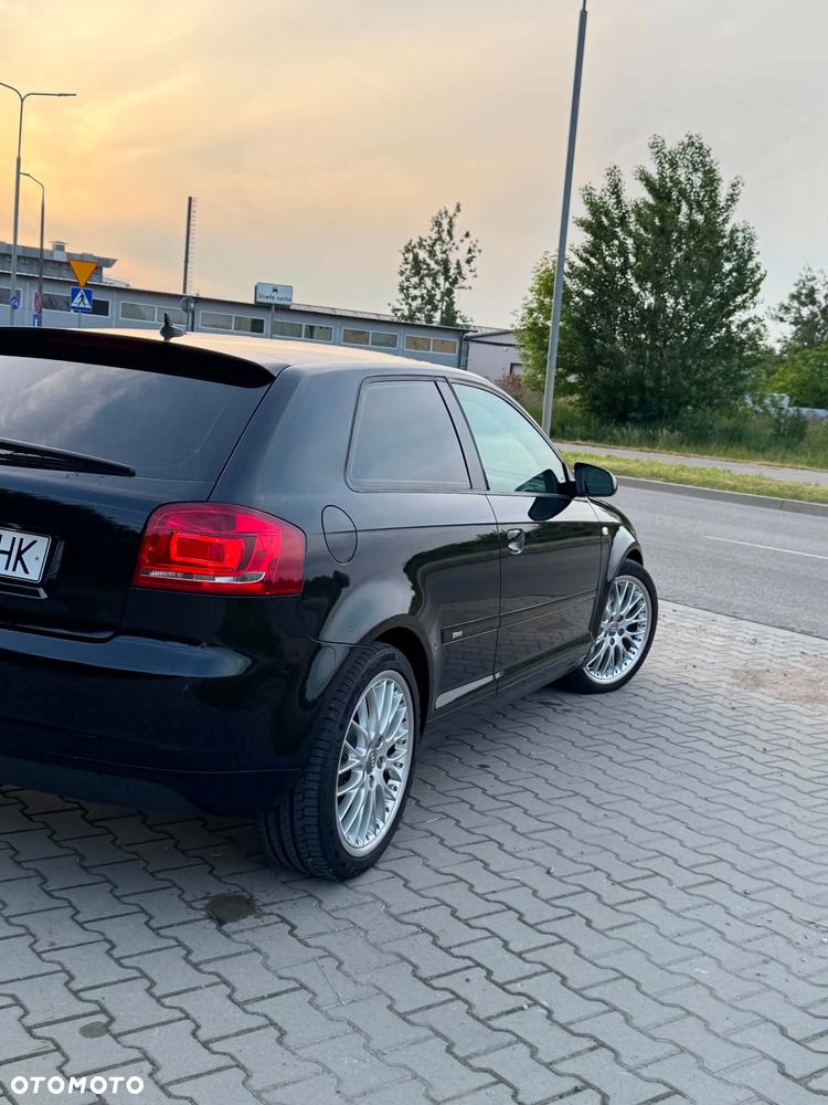 Audi A3 3-drzwiowe 2.0 TDI DPF quattro S line Sportpaket - 5