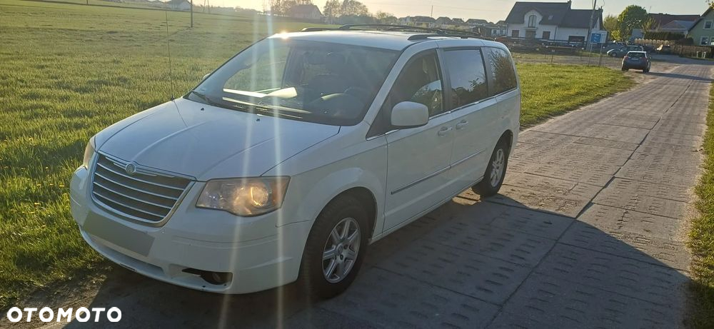 Chrysler Town & Country 4.0 Limited - 8