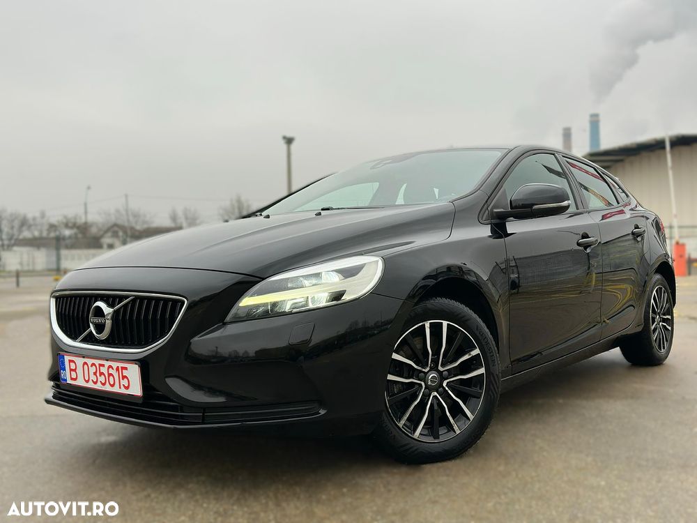 Volvo V40 D3 Plus - 1