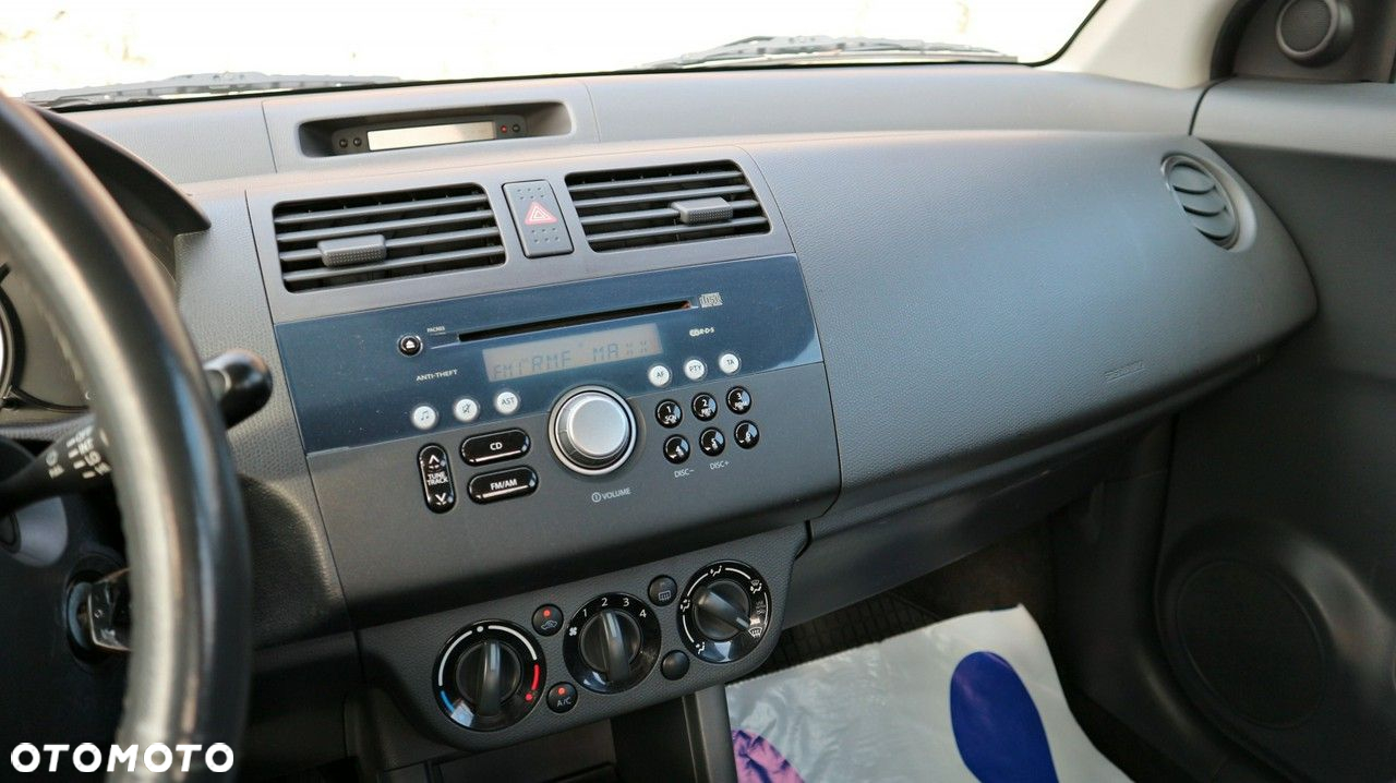 Suzuki Swift - 37