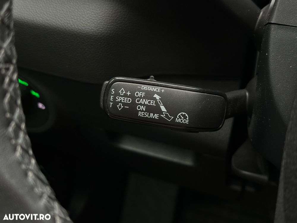 Skoda Karoq 1.6 TDI SCR DSG Style - 30