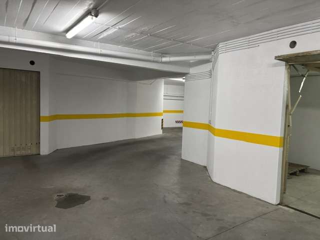 Apartamento, 117 m², Casal de Cambra - Grande imagem: 3/21
