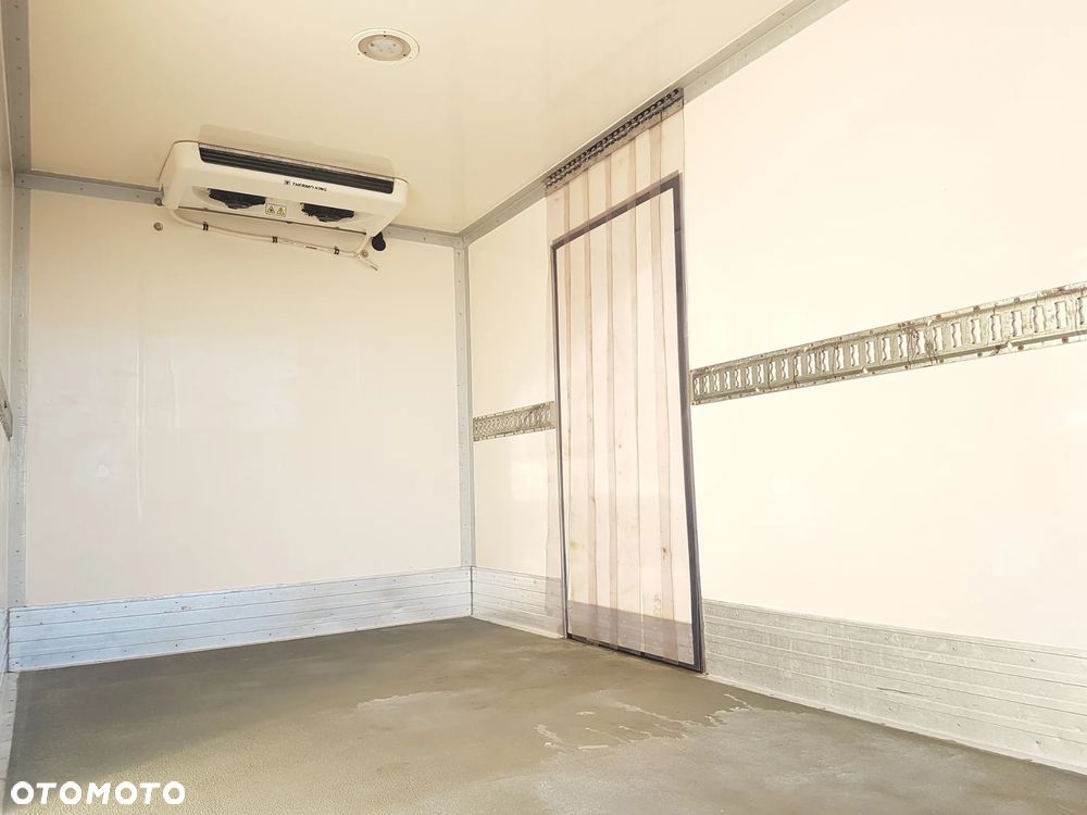 Iveco DAILY 6EP CHŁODNIA MROŹNIA IZOTERMA AGREGAT THERMO KING V-200 MAX GRZANIE 3,41x2,09x2,10 - 20