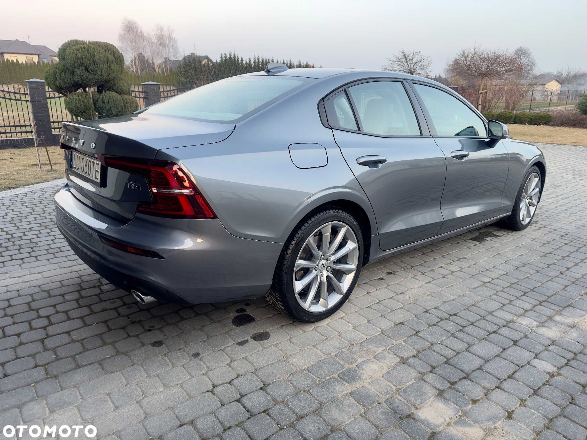 Volvo S60 T6 AWD Momentum Pro - 5