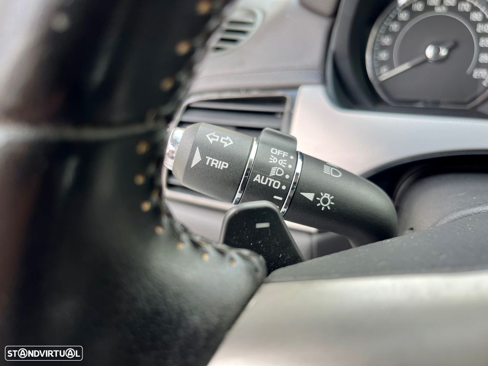 Jaguar XK 4.2 V8 Coupé - 16