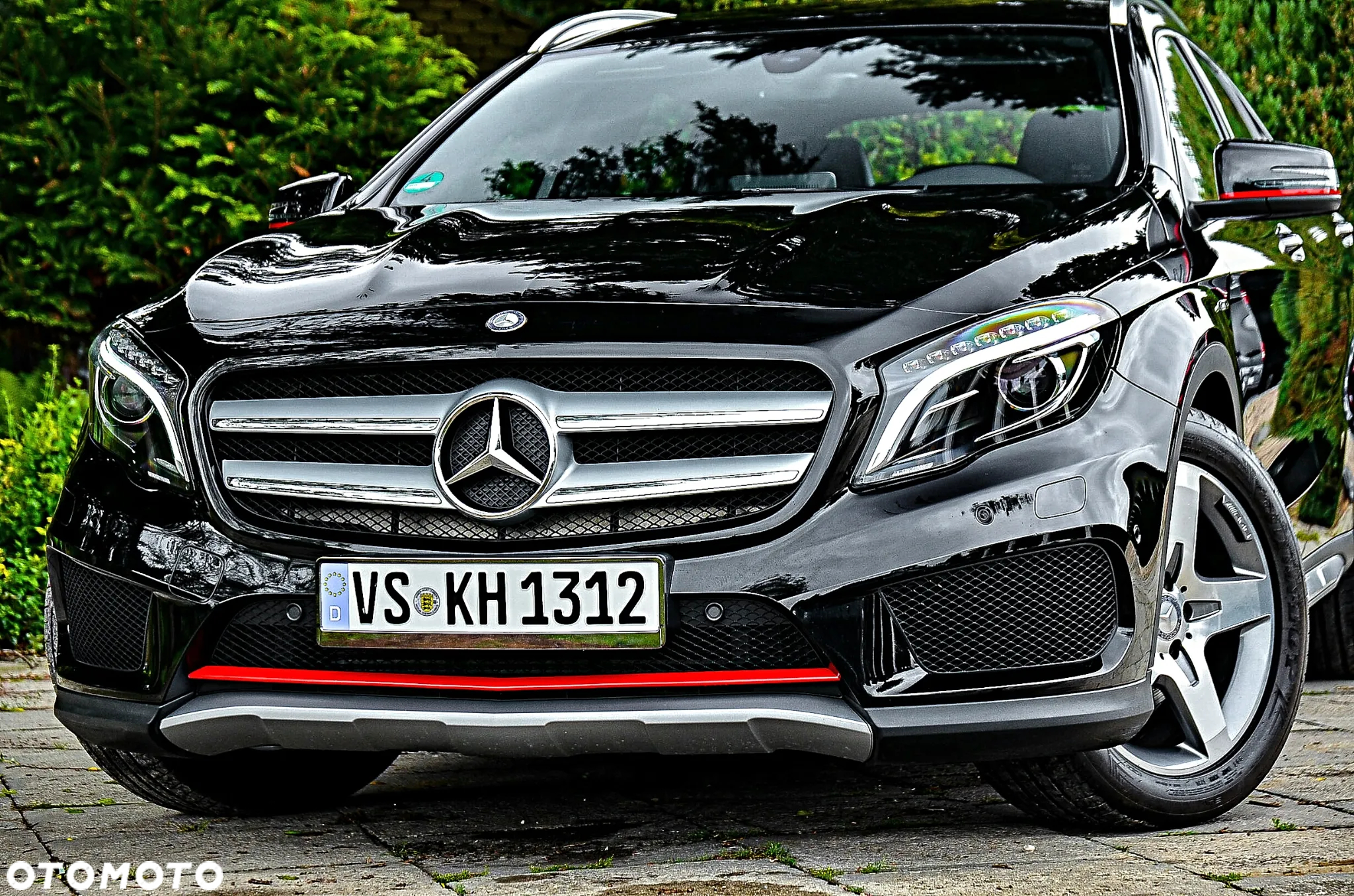 Mercedes-Benz GLA 180 7G-DCT AMG Line - 13