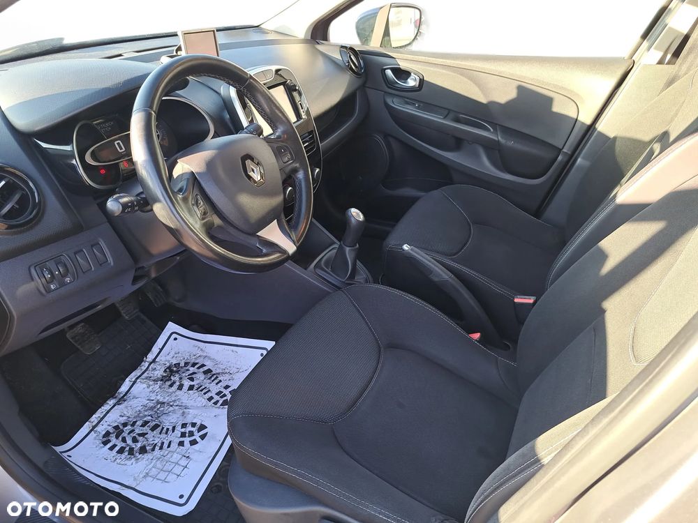Renault Clio 1.2 16V Alize - 12