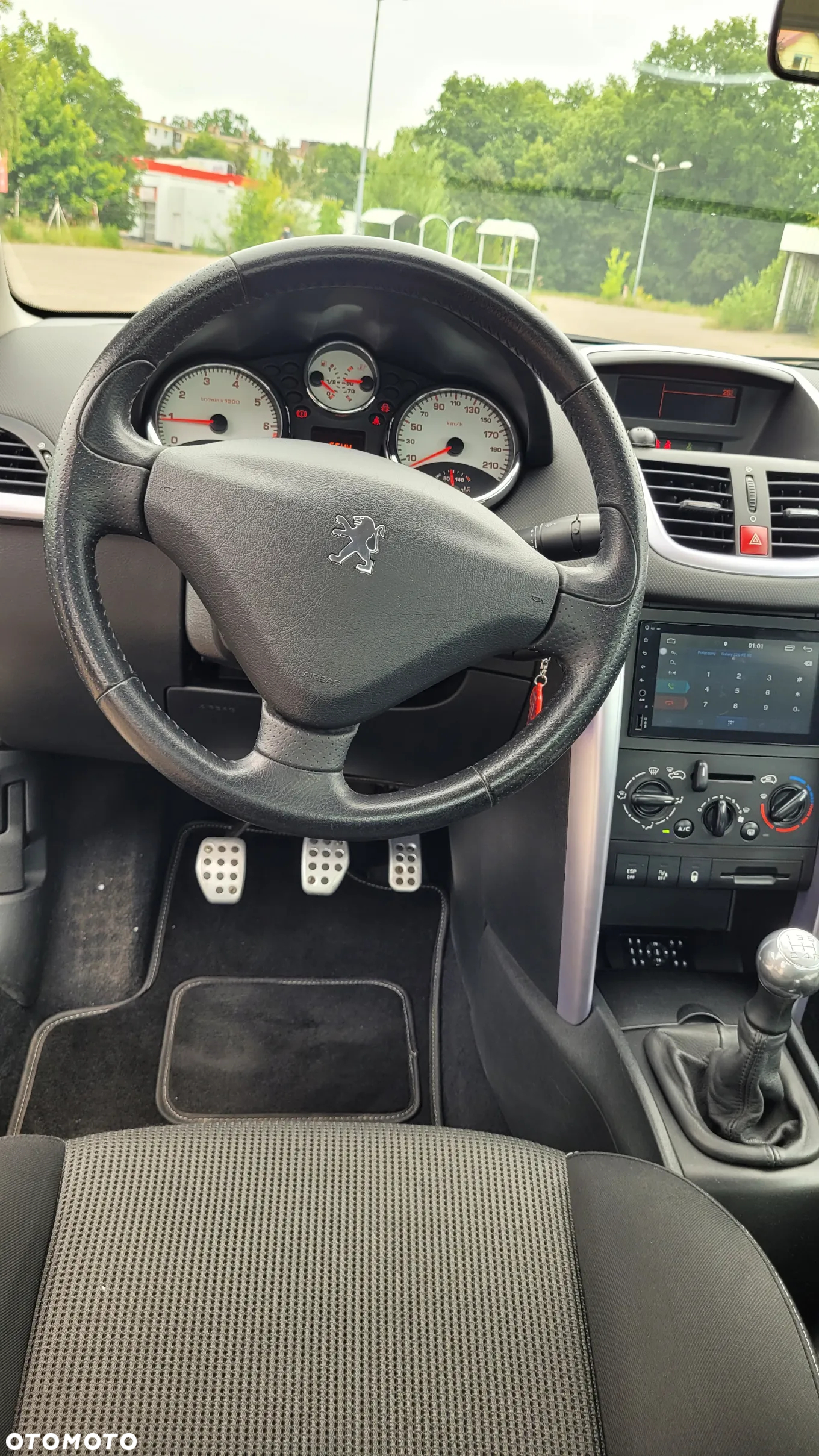 Peugeot 207 CC - 19