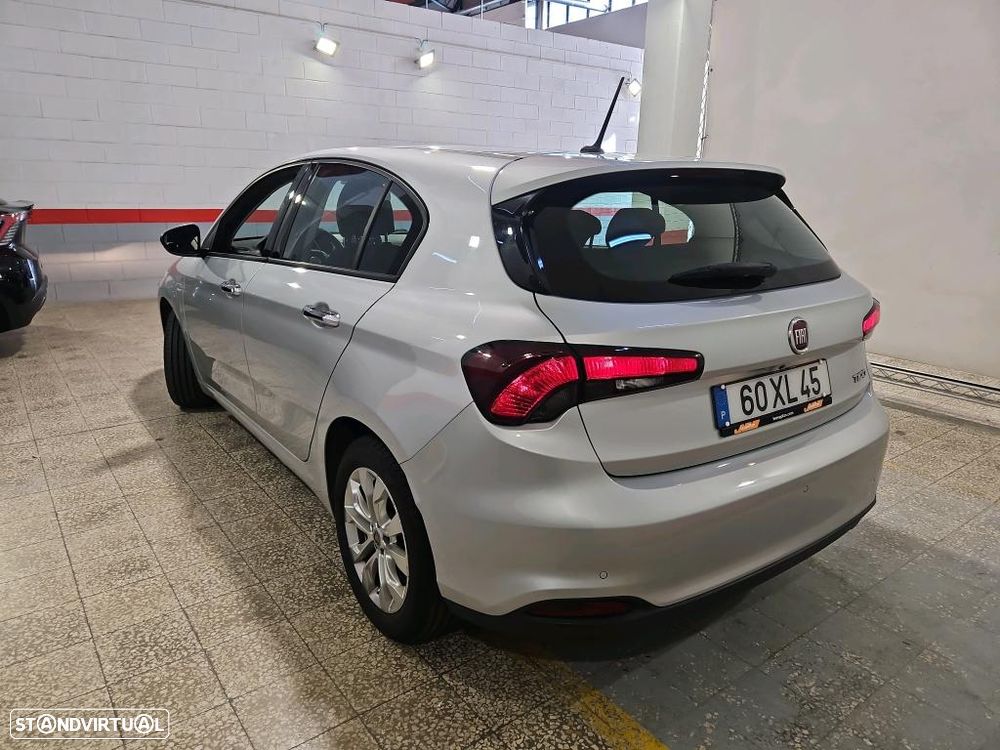 Fiat Tipo 1.3 M-Jet Lounge - 2