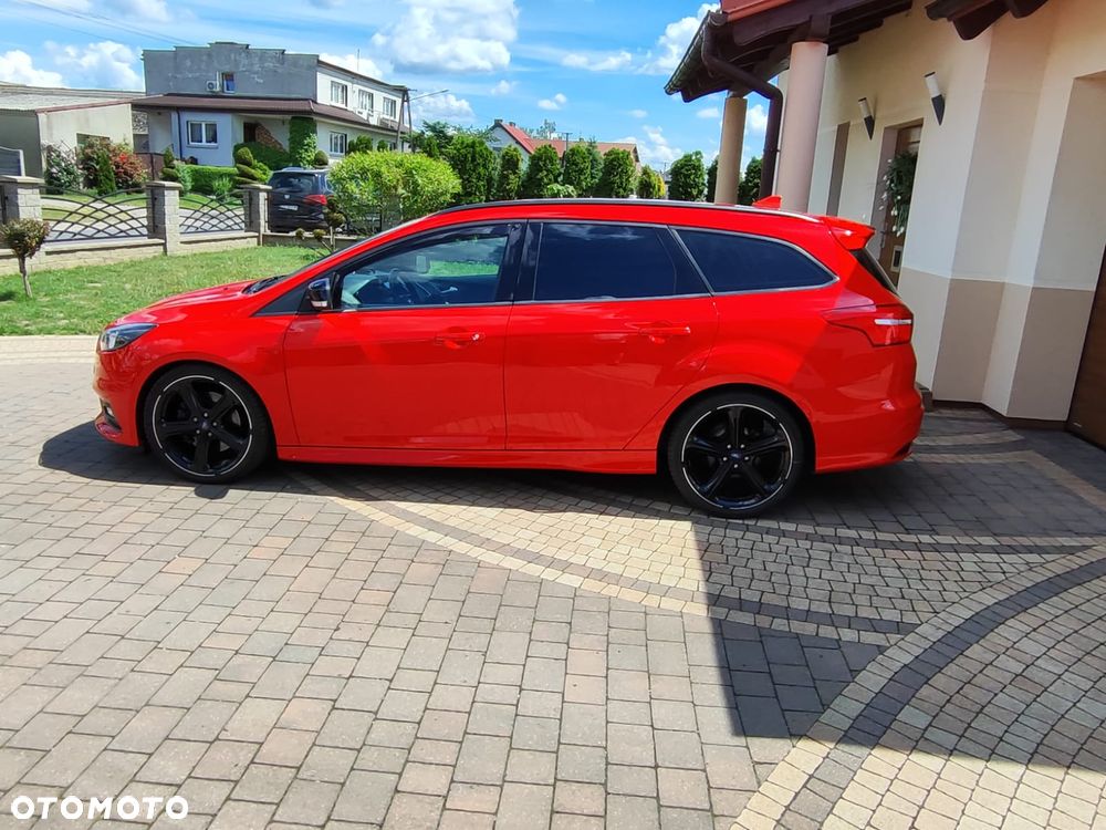 Ford Focus 2.0 TDCi ST - 5