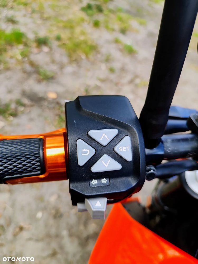 KTM Duke - 6