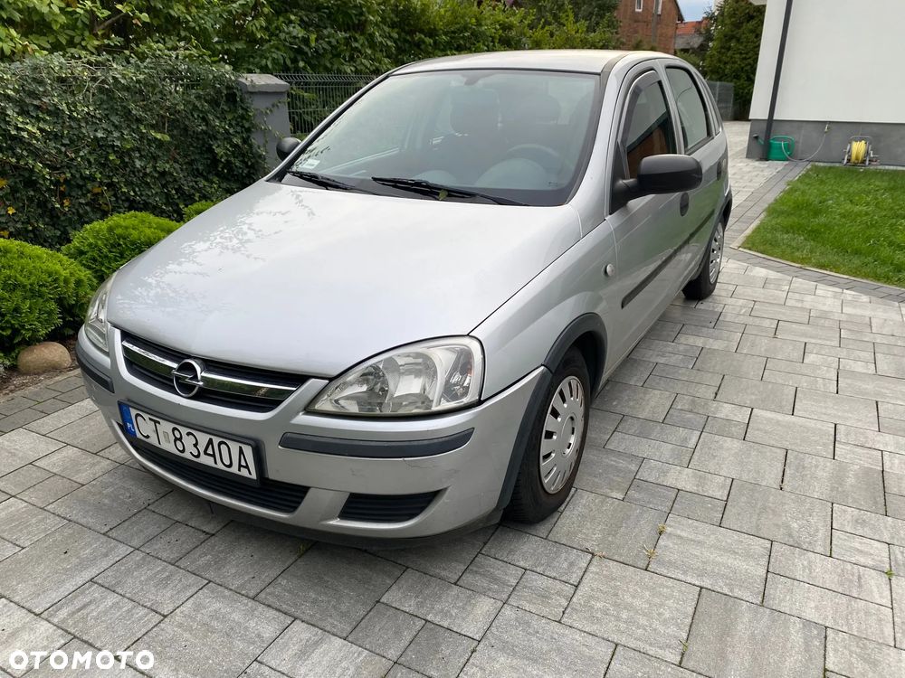 Opel Corsa - 1