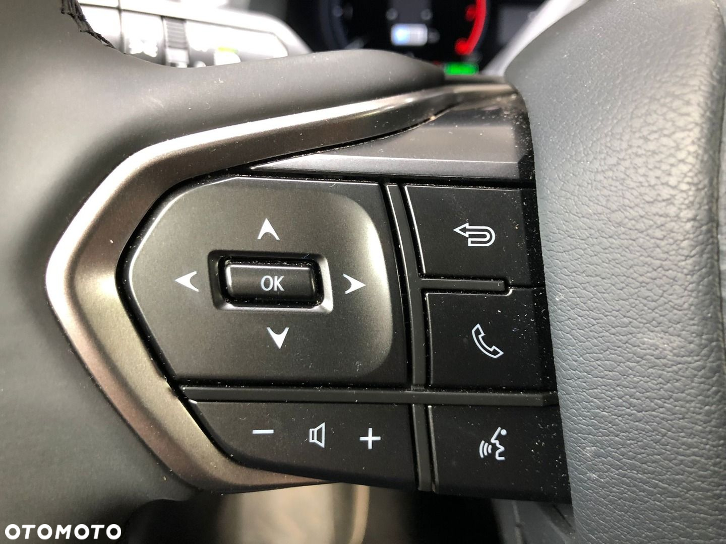 Lexus LBX 1.5 Hybrid Emotion - 29