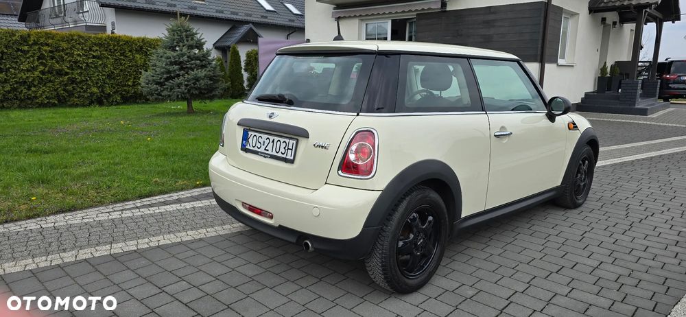 MINI ONE Minimalism - 5