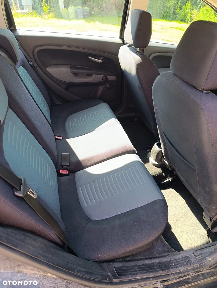 Fiat Grande Punto 1.3 Multijet 16V Active - 12