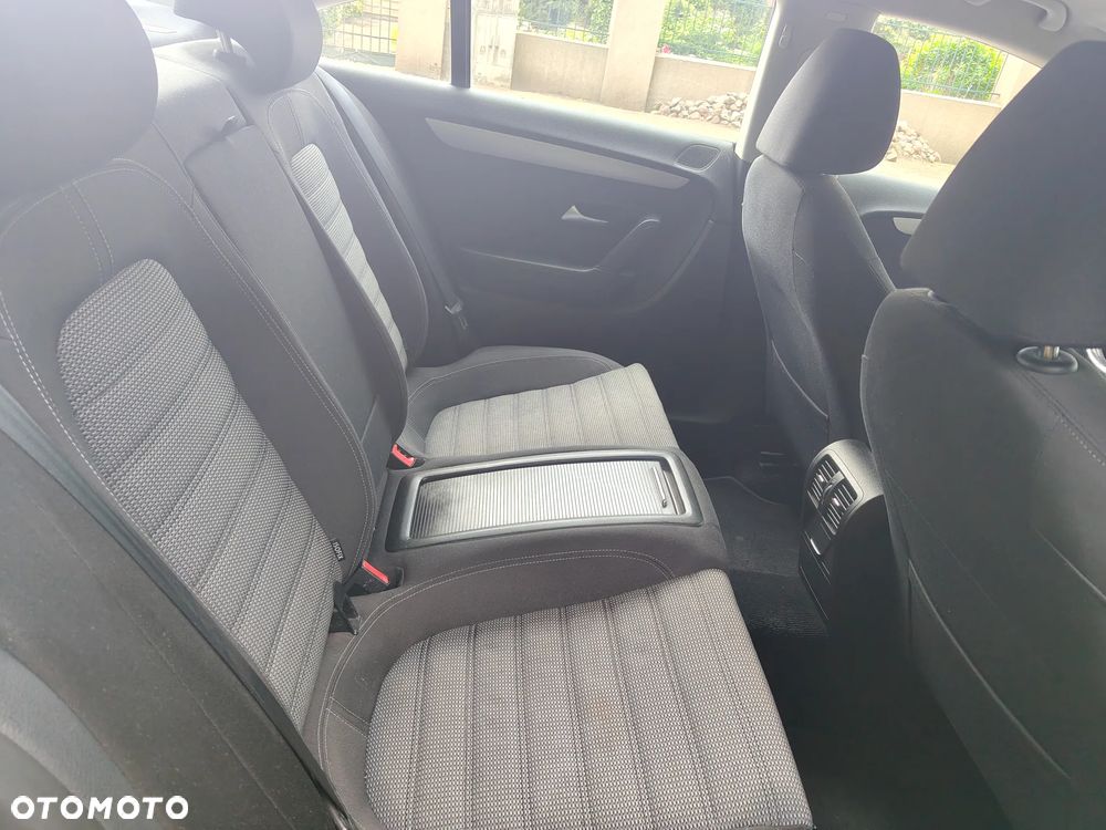 Volkswagen Passat 1.8 TSI Comfortline - 13