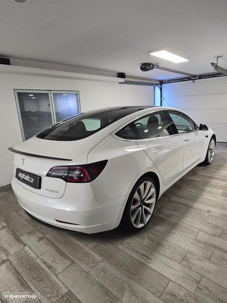 Tesla Model 3 Performance Dual Motor AWD - 4