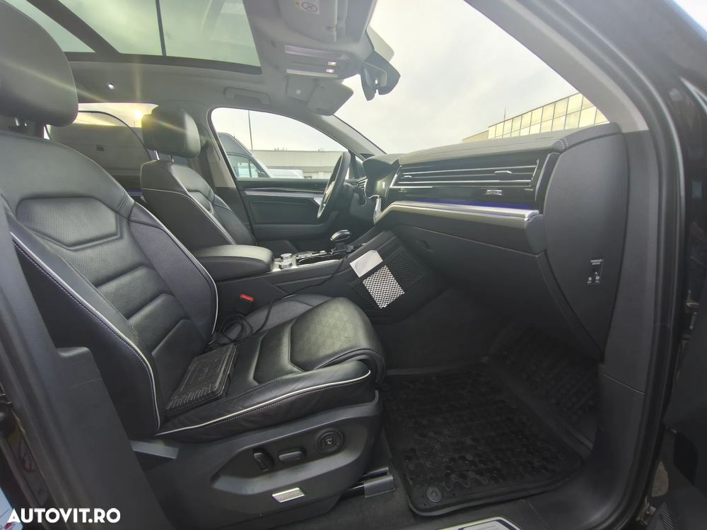 Volkswagen Touareg V6 TDI Edition 20 - 6