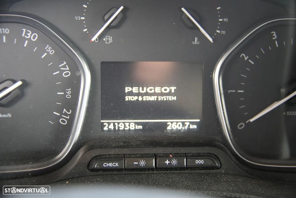 Peugeot Expert 2.0BlueHdi 122cv - 13