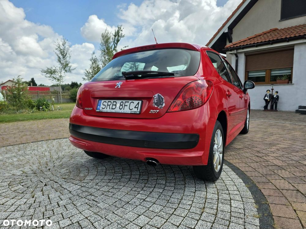 Peugeot 207 - 3