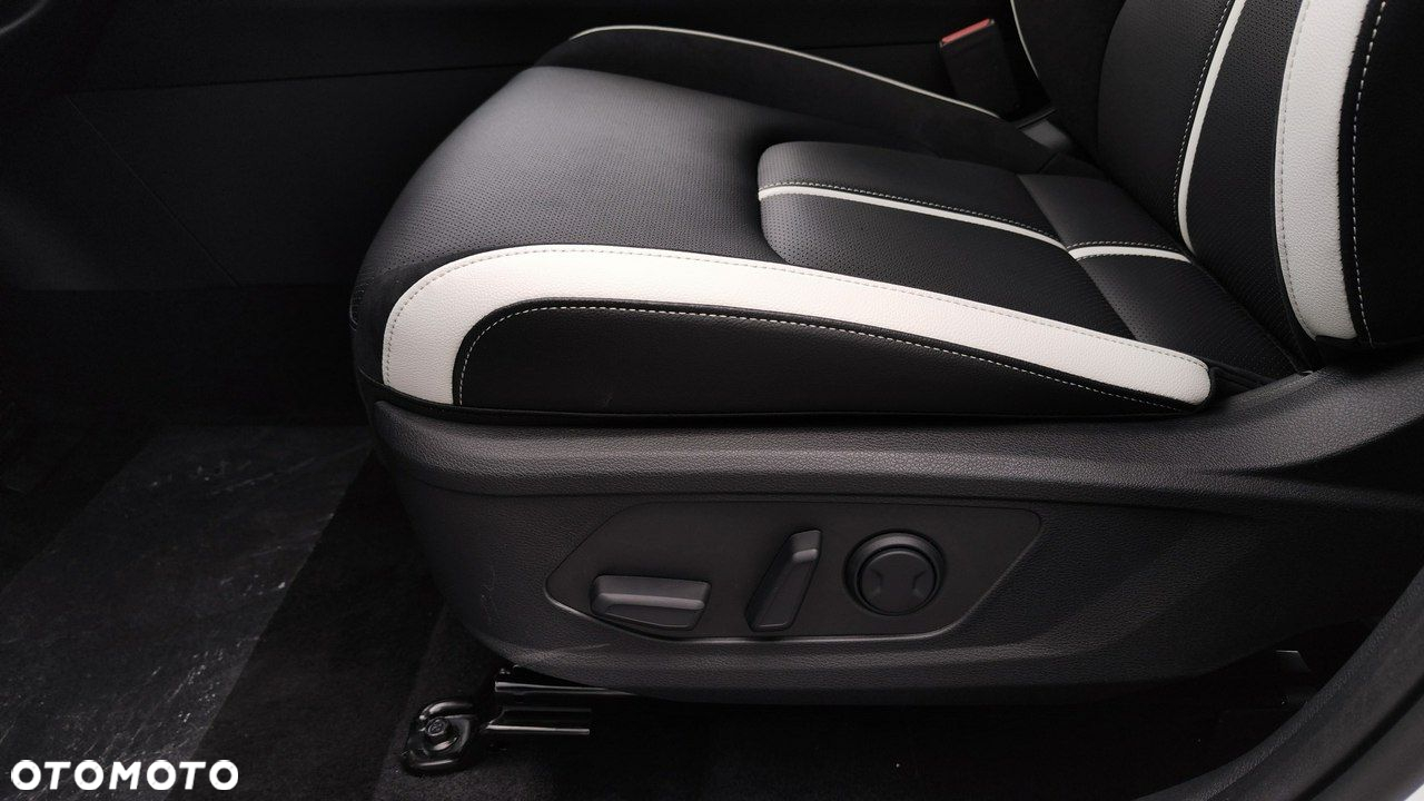 Kia Sportage - 10