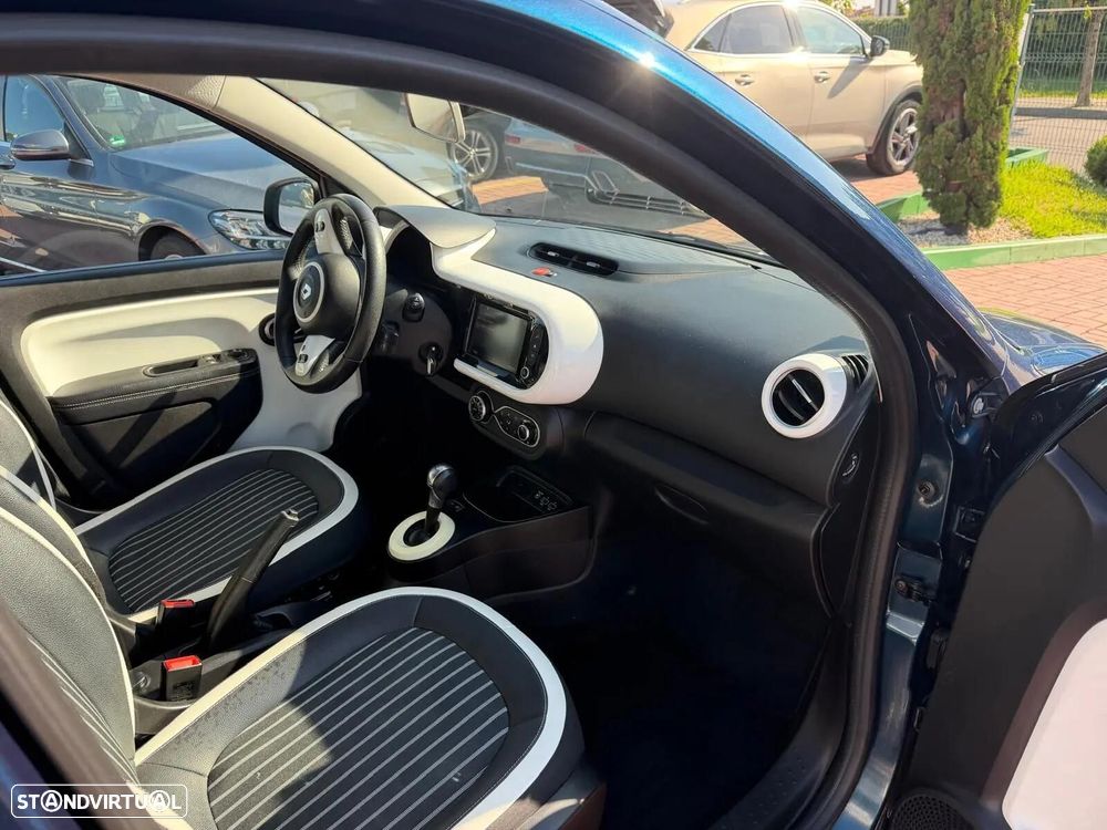 Renault Twingo Z.E. 22 Intens - 6