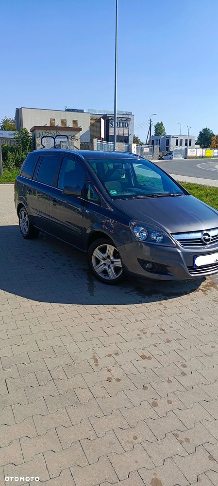 Opel Zafira 2011 photo 5